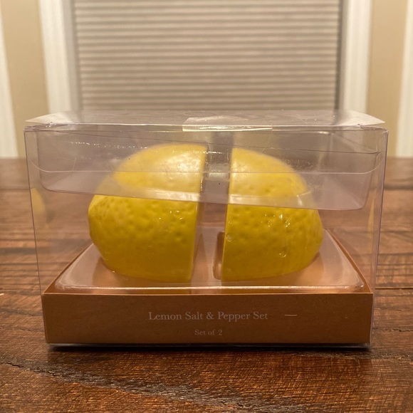 Lemon Slices Salt & Pepper Shaker Set, Lemon Salt & Pepper Shakers, Ceramic - Picture 14 of 14
